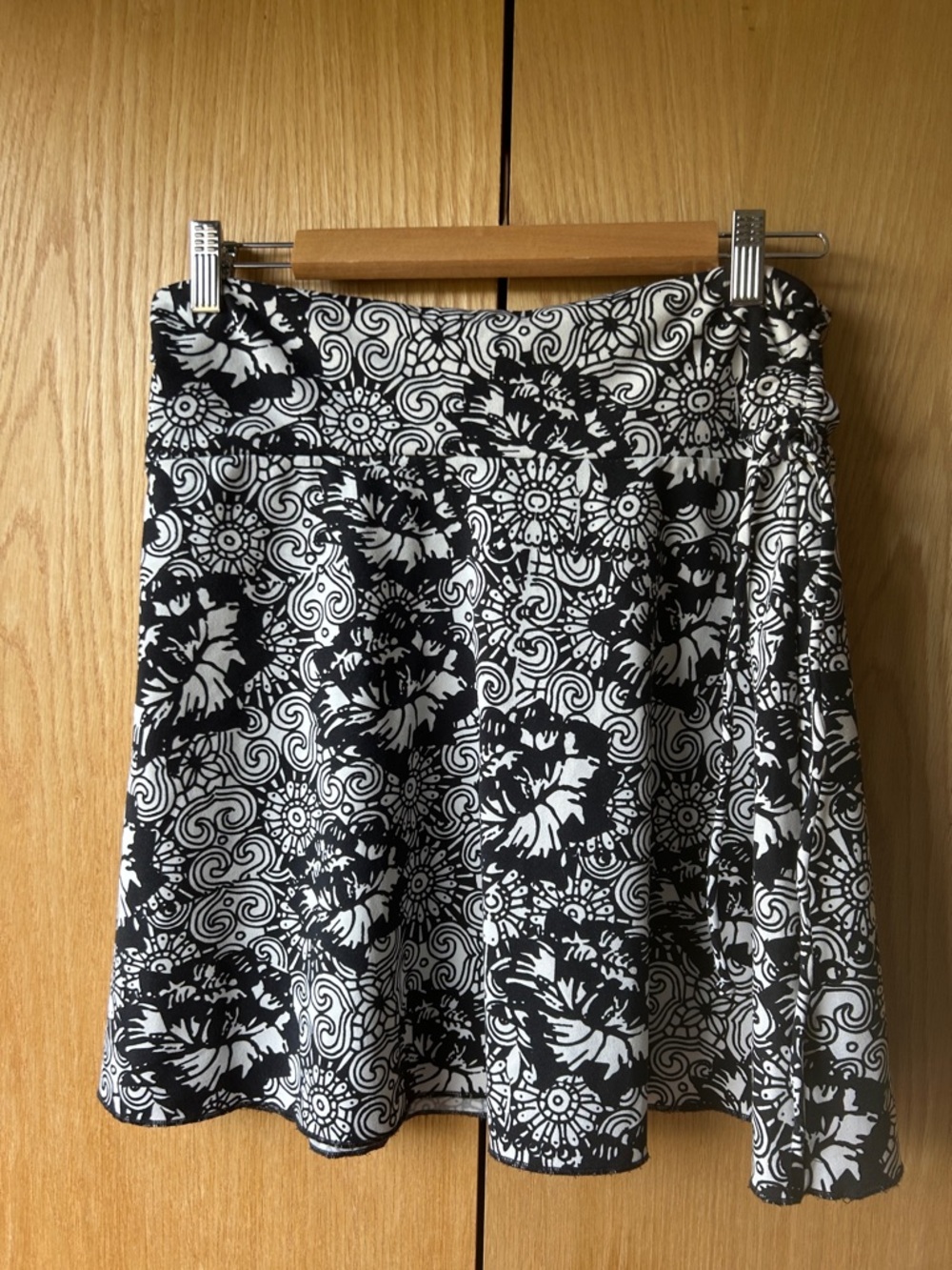 Black & White Floral A-Line Athletic Skirt
